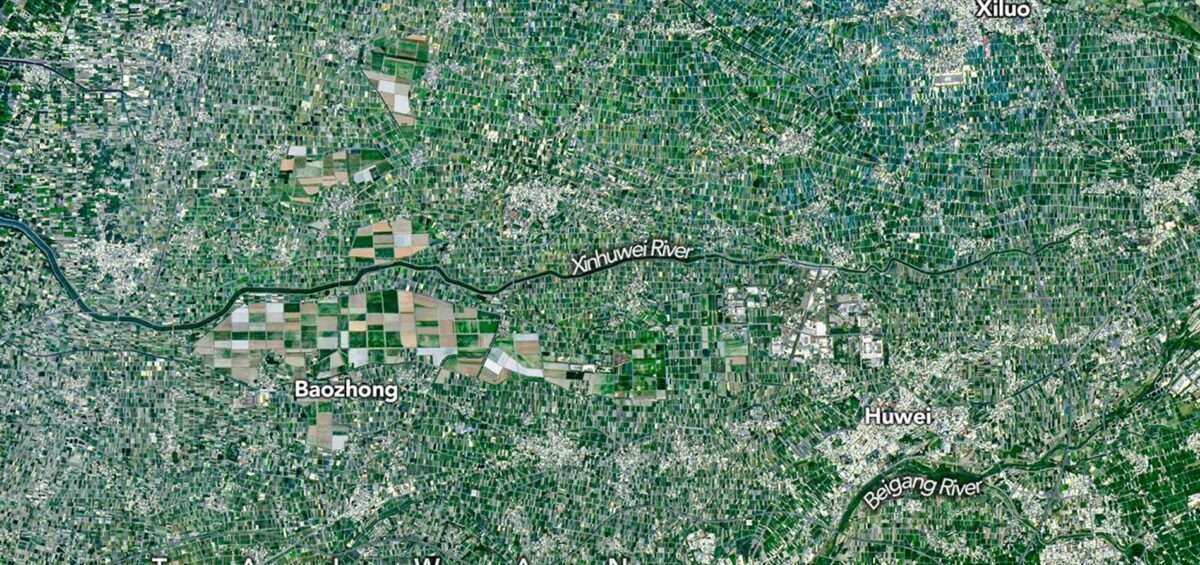 Image satellite NASA d'une mosaïque de parcelles agricoles à Taïwan, captée le 18 mars 2026